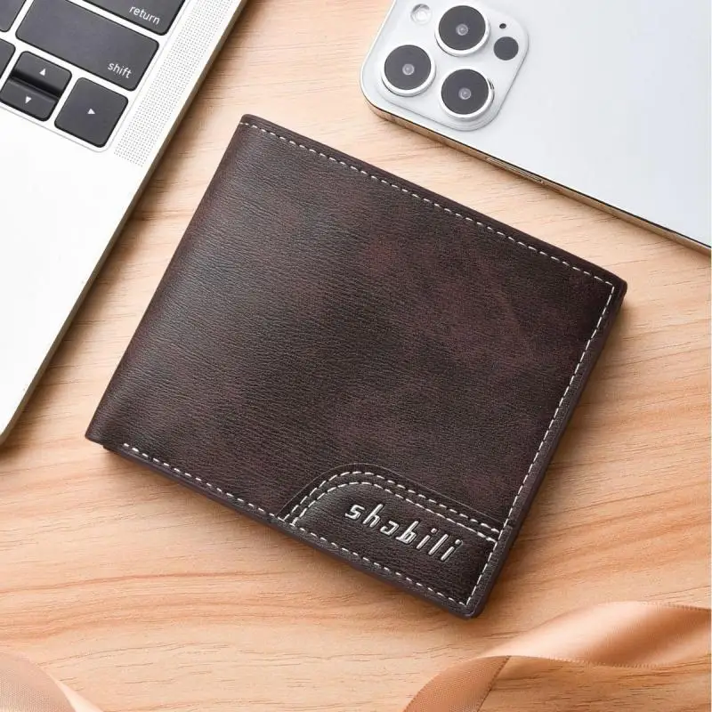 High quality men's classic short multiple card retro wallet with large capacity casual and versatile change foreskin clip
High quality men's classic short multiple card retro wallet with large capacity casual and versatile change foreskin clip