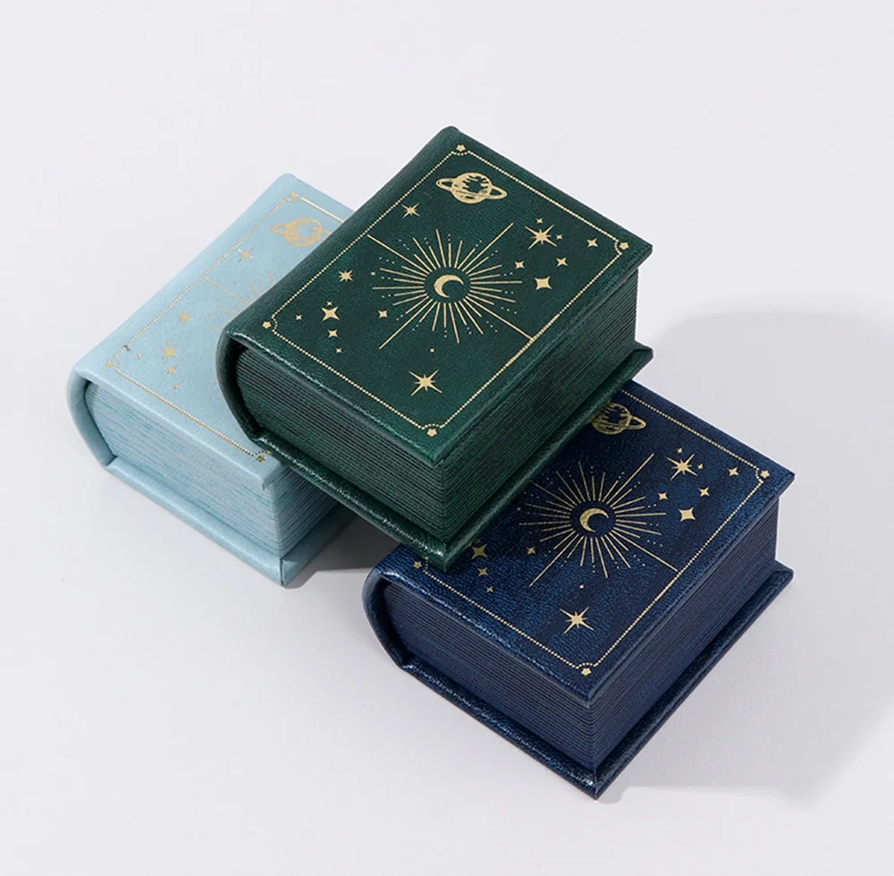 1PC PU Leather Book-shaped Ring Box with Suede Fabric Lining Creative European Flip Lid Magnetic INS Ring Box Jewelry Gift Box
1PC PU Leather Book-shaped Ring Box with Suede Fabric Lining Creative European Flip Lid Magnetic INS Ring Box Jewelry Gift Box