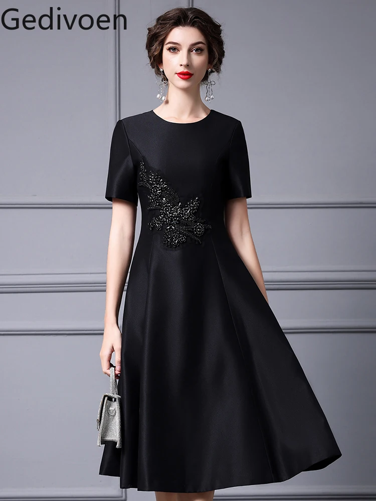 Gedivoen Fashion Designer Summer Women's Dresses O-Neck Collar Embroidery Solid Sashes Office Lady Elegant A-LINE Dress
Gedivoen Fashion Designer Summer Women's Dresses O-Neck Collar Embroidery Solid Sashes Office Lady Elegant A-LINE Dress