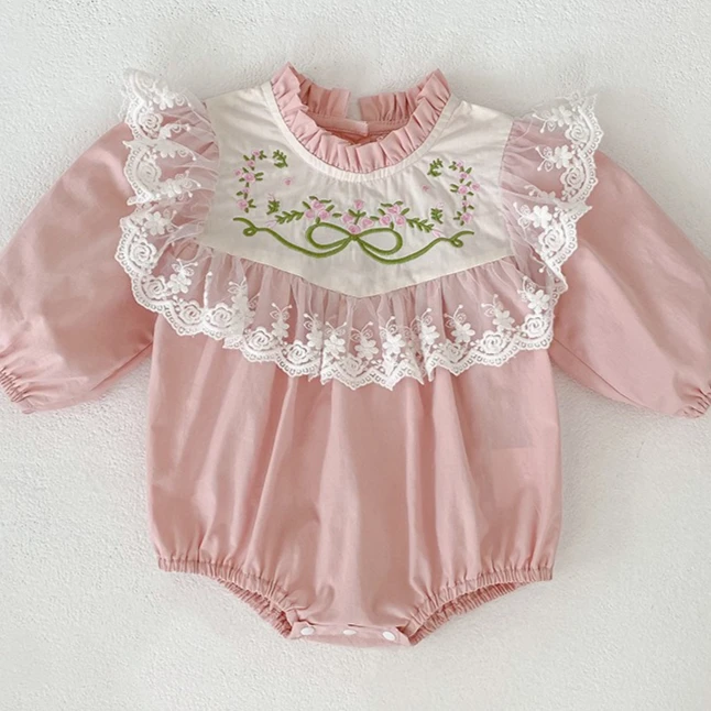 Girls Onesies 2025 Spring and Autumn New Childrens Clothes Girls Baby Lace Embroidered Long-sleeved Onesies Casual Sweet
Girls Onesies 2025 Spring and Autumn New Childrens Clothes Girls Baby Lace Embroidered Long-sleeved Onesies Casual Sweet