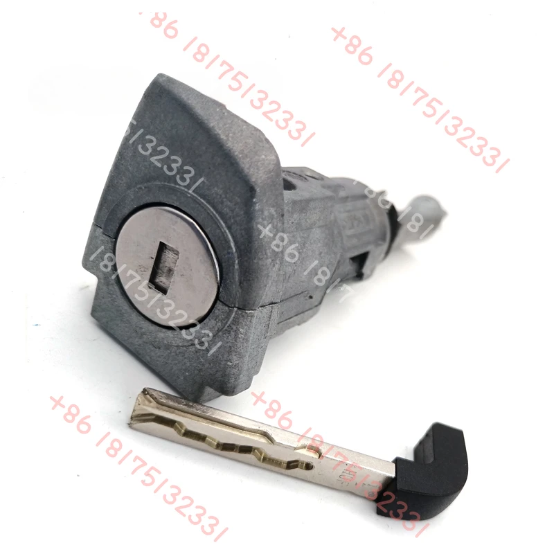 Auto Practice Key Cylinder for VW 10 Teeth Pins Training Learning Locks Locksmith Tools
Auto Practice Key Cylinder for VW 10 Teeth Pins Training Learning Locks Locksmith Tools