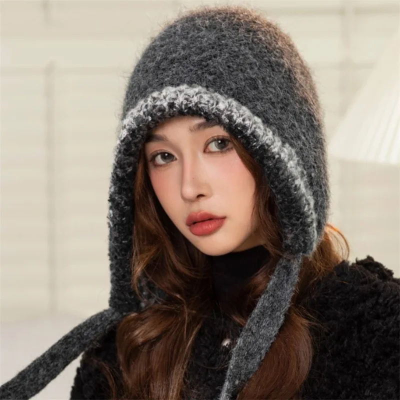 New Knitted Hat Plush Ear Protection Hat Autumn and Winter Female Cute Ear Protection Hat Outdoor Thin Belt Knitted Cold Hats
New Knitted Hat Plush Ear Protection Hat Autumn and Winter Female Cute Ear Protection Hat Outdoor Thin Belt Knitted Cold Hats