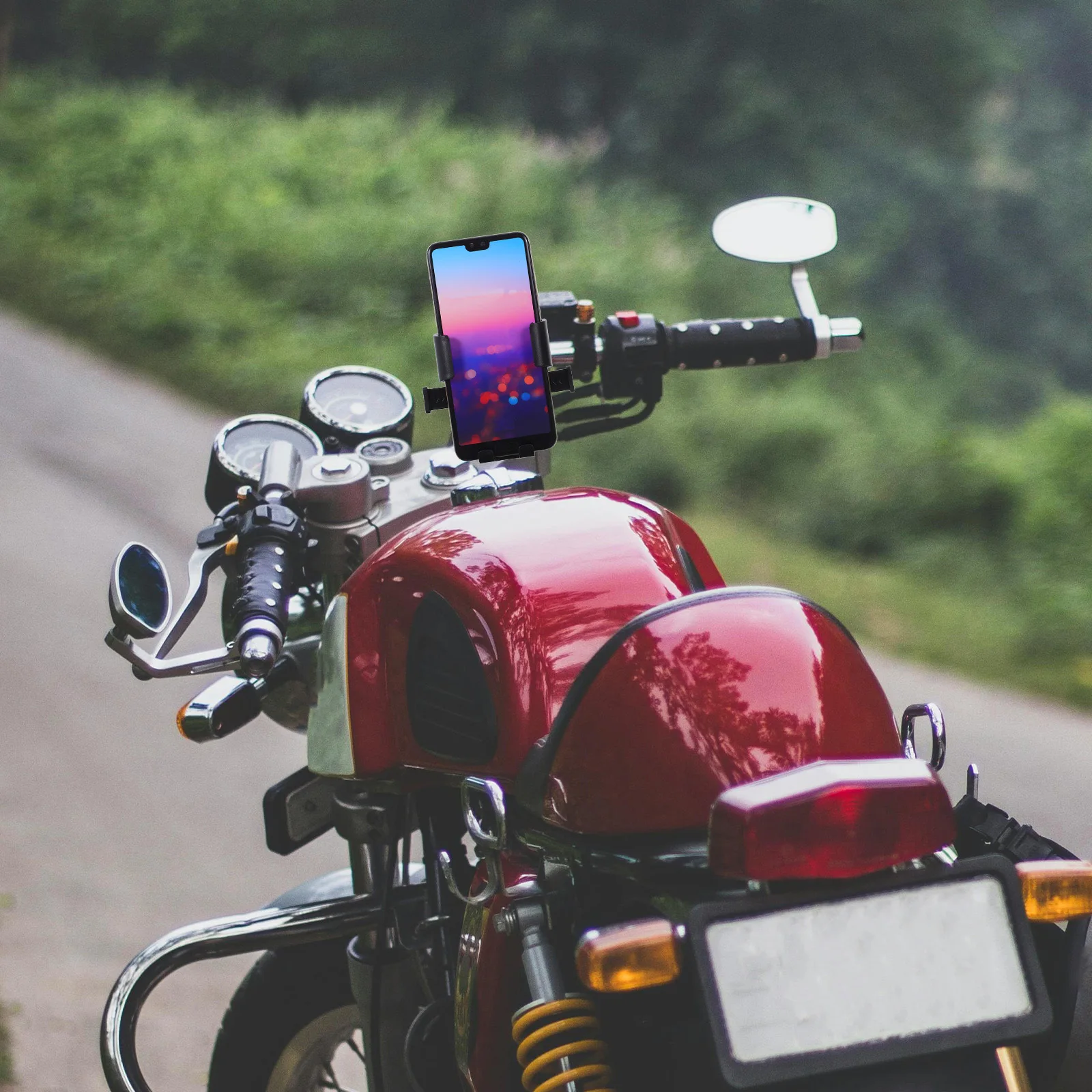 Motorcycle Rearview Mirror Phone Holder Adjustable Rotatable Shockproof Bike Phone Clamp for Electric Scooter Handlebar Mount 
Motorcycle Rearview Mirror Phone Holder Adjustable Rotatable Shockproof Bike Phone Clamp for Electric Scooter Handlebar Mount