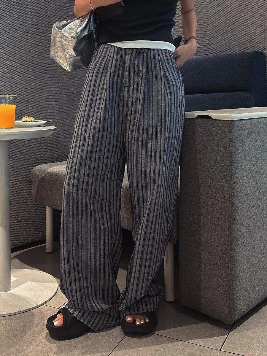 High Waist Wide Leg Casual Pants Women Summer Lazy Style Thin Straight Long Trousers Drapey Stripe Loose Fit Female Fashion
High Waist Wide Leg Casual Pants Women Summer Lazy Style Thin Straight Long Trousers Drapey Stripe Loose Fit Female Fashion