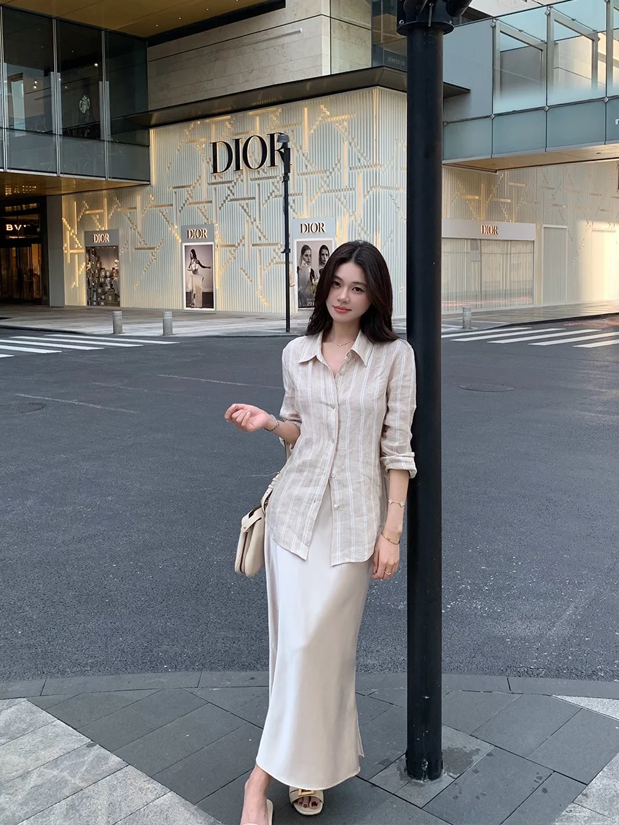 Элегантная женская юбка-русалка с боковым разрезом, дышащая, комфортная, для весны и лета, стройнящая, длинная, из полиэфирного волокна
Элегантная женская юбка-русалка с боковым разрезом, дышащая, комфортная, для весны и лета, стройнящая, длинная, из полиэфирного волокна