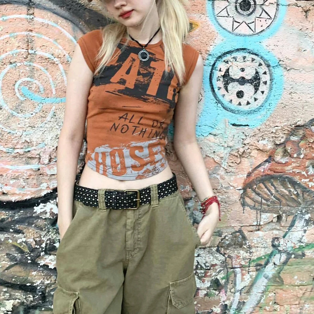 New European and American Ins Cool Hot Style Slim Irregular American Hot Girl Style Letter Print Navel Short T-shirt ins STYLE
New European and American Ins Cool Hot Style Slim Irregular American Hot Girl Style Letter Print Navel Short T-shirt ins STYLE