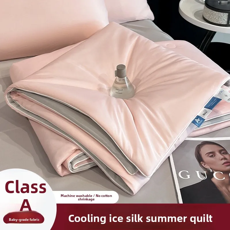 Class a Cool Feeling Ice Silk Summer Quilt Single Double Thin Quilt Summer Air Conditioner Quilt Waable Polyester Fiber
Class a Cool Feeling Ice Silk Summer Quilt Single Double Thin Quilt Summer Air Conditioner Quilt Waable Polyester Fiber