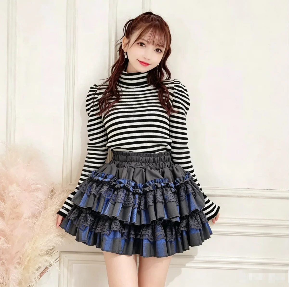 Japanese Subculture Color Blocking Plaid Ruffles Short Pleated Skirt Elastic Waist Lace Splicing Y2k Lolita A-line Cake Skirts
Japanese Subculture Color Blocking Plaid Ruffles Short Pleated Skirt Elastic Waist Lace Splicing Y2k Lolita A-line Cake Skirts