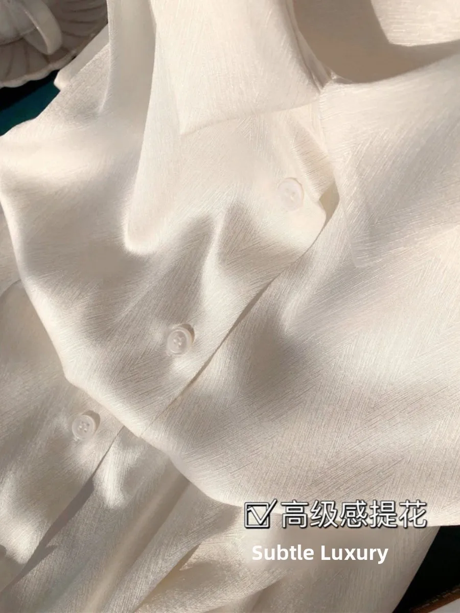 Retro Design Long Sve Women's irt Autumn Winter Spring Versatile Top Korean Sle Loose Fit Pure Color Button Detail
Retro Design Long Sve Women's irt Autumn Winter Spring Versatile Top Korean Sle Loose Fit Pure Color Button Detail