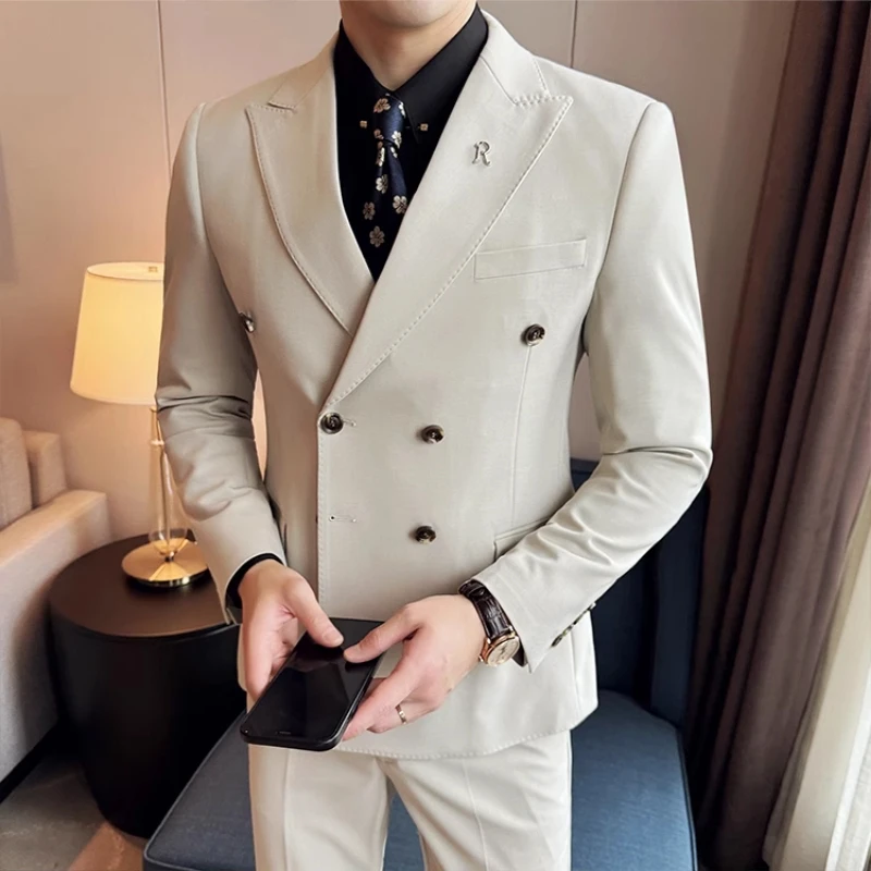 2024 Spring New Ins British Style Slimming Trend (suit + Vest + Trousers) Three-piece Suit Wedding Fashion Handsome Dress
2024 Spring New Ins British Style Slimming Trend (suit + Vest + Trousers) Three-piece Suit Wedding Fashion Handsome Dress
