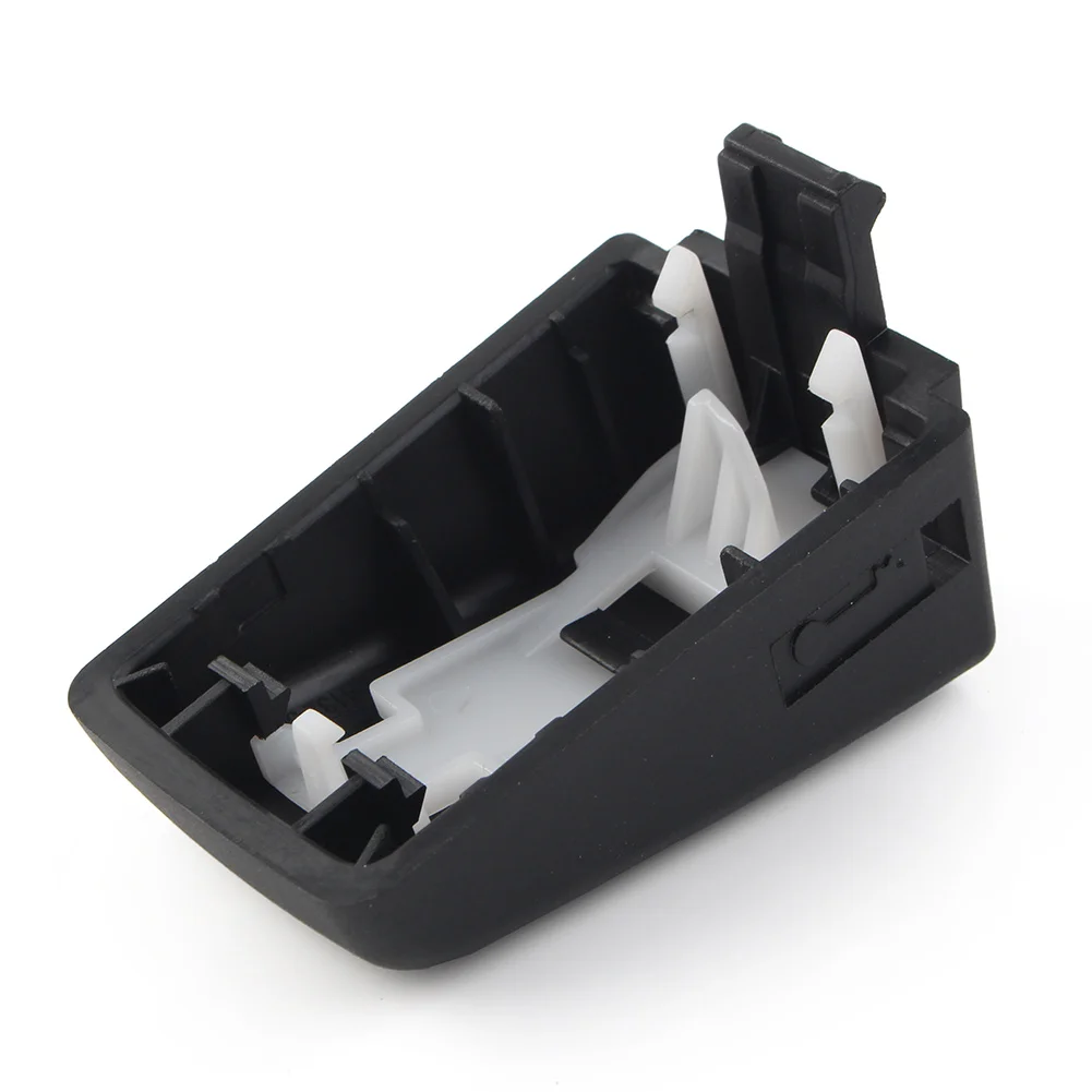 Left Driver Side Exterior Door Handle Cap For Land Rover Freelander 2 LR2 LR3 LR4 Range Rover Sport
Left Driver Side Exterior Door Handle Cap For Land Rover Freelander 2 LR2 LR3 LR4 Range Rover Sport