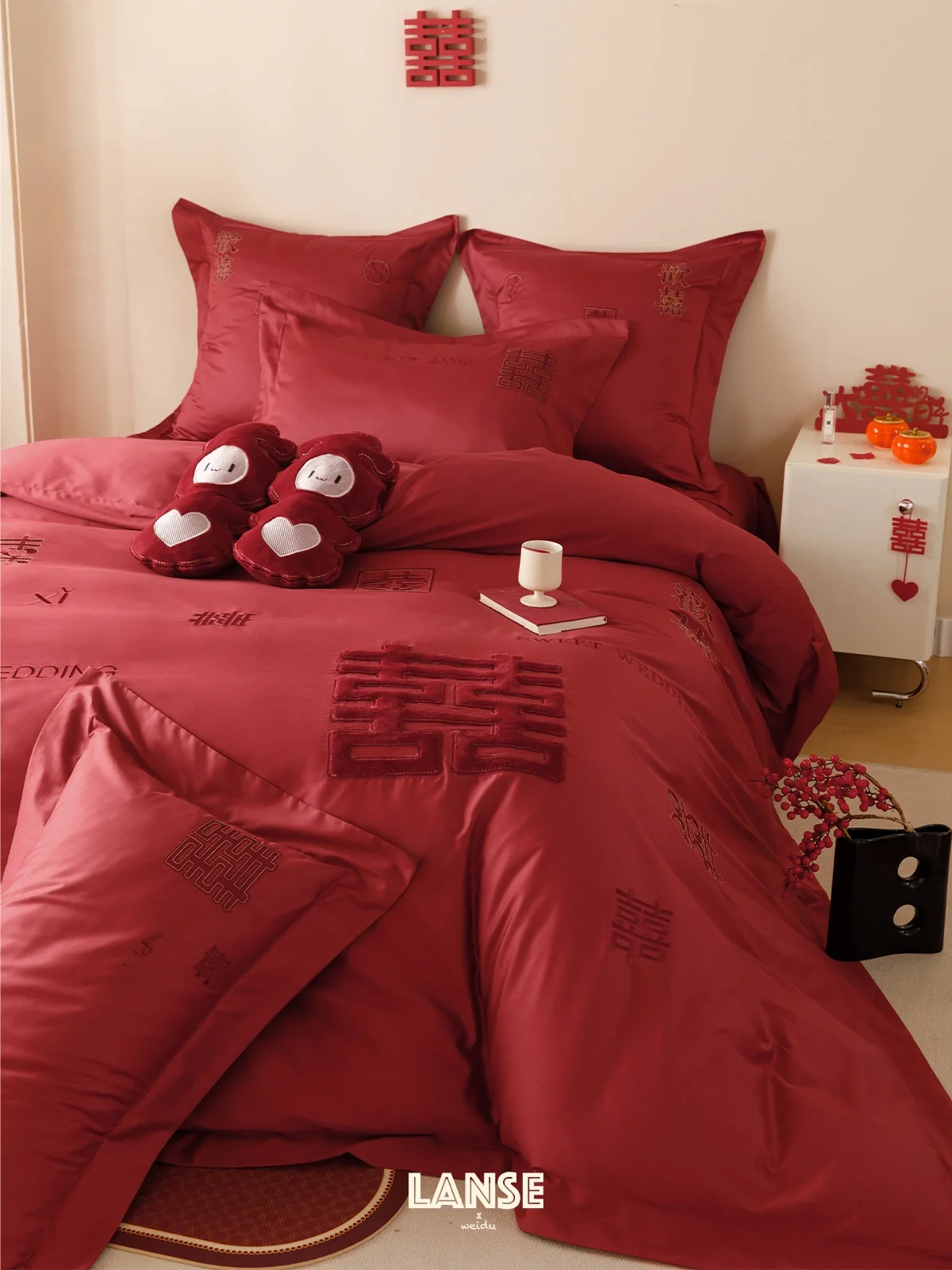 New Chinese Sle Wedding Bedding 00% Cotton Red Double Happin Character Embroidery Duvet Cover eet Bedding Set
New Chinese Sle Wedding Bedding 00% Cotton Red Double Happin Character Embroidery Duvet Cover eet Bedding Set