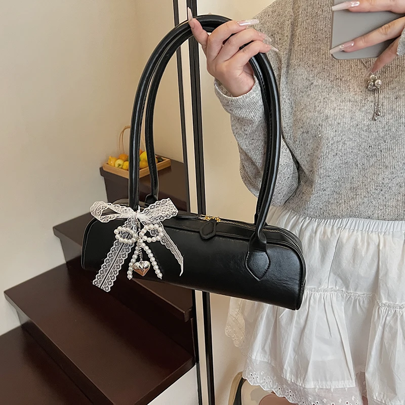 High Quality Portable Quiet Luxury Women's Underarm Bag Simple Solid Color Designer Shoulder Bag Trend PU Leather Handbag Ladies
High Quality Portable Quiet Luxury Women's Underarm Bag Simple Solid Color Designer Shoulder Bag Trend PU Leather Handbag Ladies