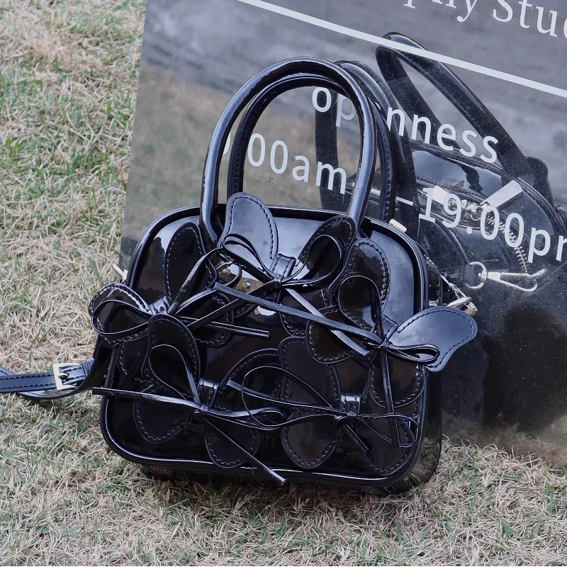 3d Bow Decor Square Handbag Women Patent Leather Zipper Closure Shoulder Bag Cute Y2k Style Mini Tote Bag For Daily Dating Bag
3d Bow Decor Square Handbag Women Patent Leather Zipper Closure Shoulder Bag Cute Y2k Style Mini Tote Bag For Daily Dating Bag