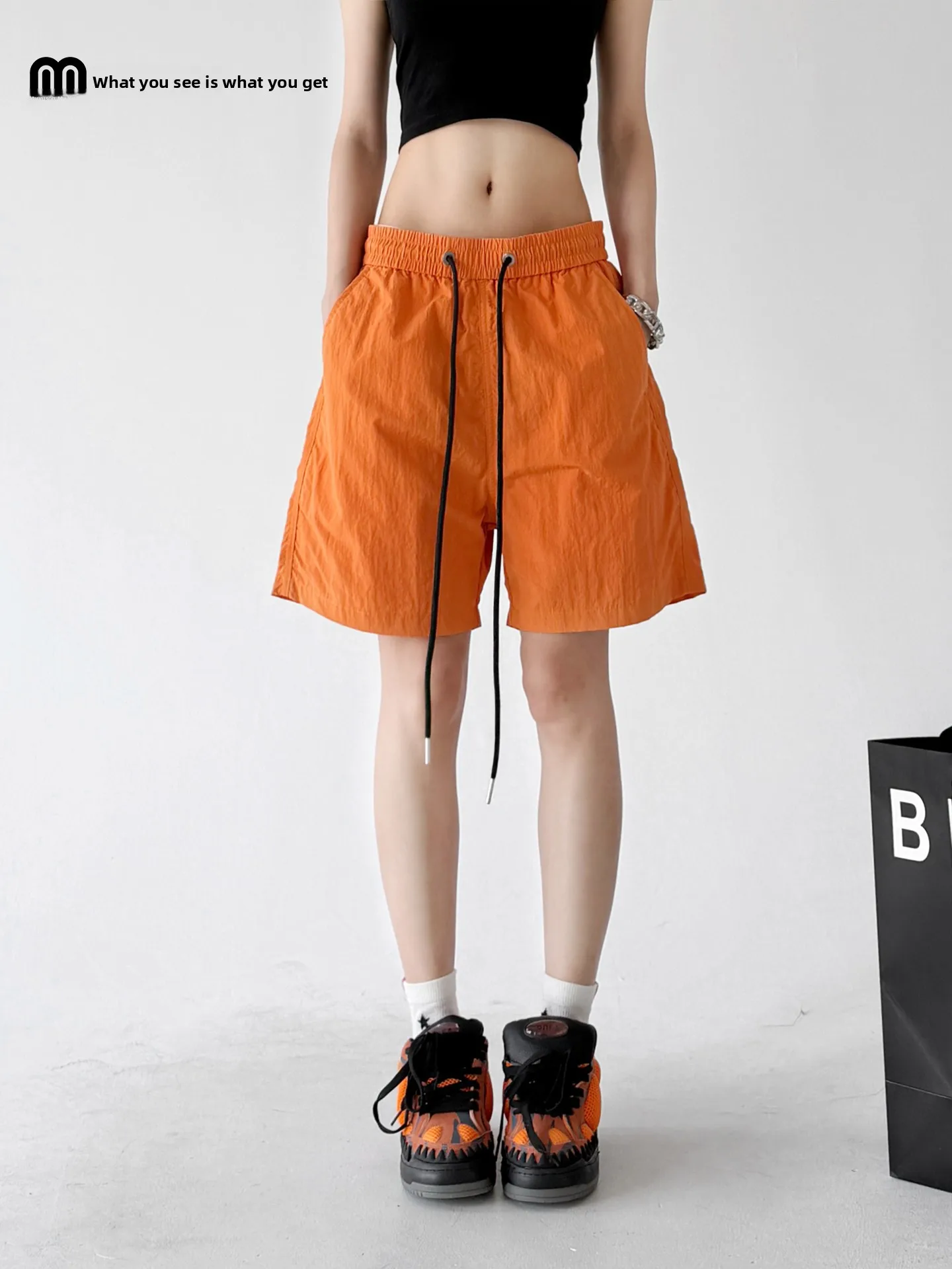 Dopamine Orange High Waist Sporty Shorts Women's Summer 2026 Casual Outdoor Fashion Ladies Wide Leg Straight Cut Pants
Dopamine Orange High Waist Sporty Shorts Women's Summer 2026 Casual Outdoor Fashion Ladies Wide Leg Straight Cut Pants