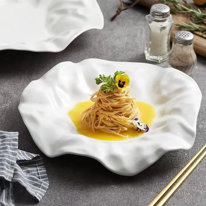 High-End Western Dining Utensils White Cold Dish Plate Nordic Style Ceramic Soup Plate for Hotel Club Business Dinner
High-End Western Dining Utensils White Cold Dish Plate Nordic Style Ceramic Soup Plate for Hotel Club Business Dinner
