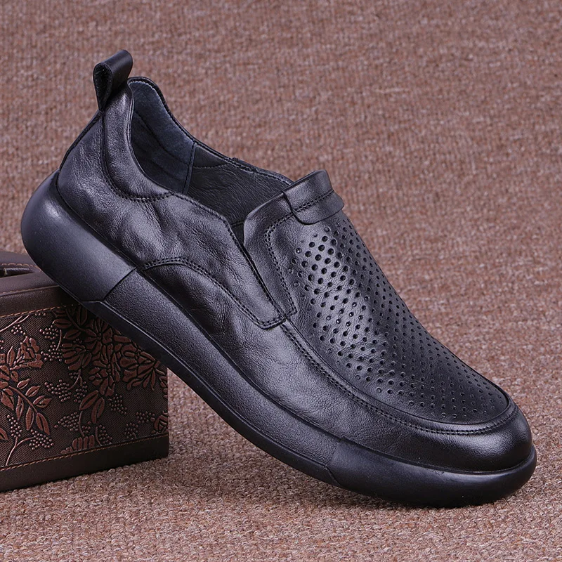 New Hollow out Leather Slippers Breathable Slip-On Casual Sandals Genuine Soft Bot Cowhide Leisure oes for Men
New Hollow out Leather Slippers Breathable Slip-On Casual Sandals Genuine Soft Bot Cowhide Leisure oes for Men