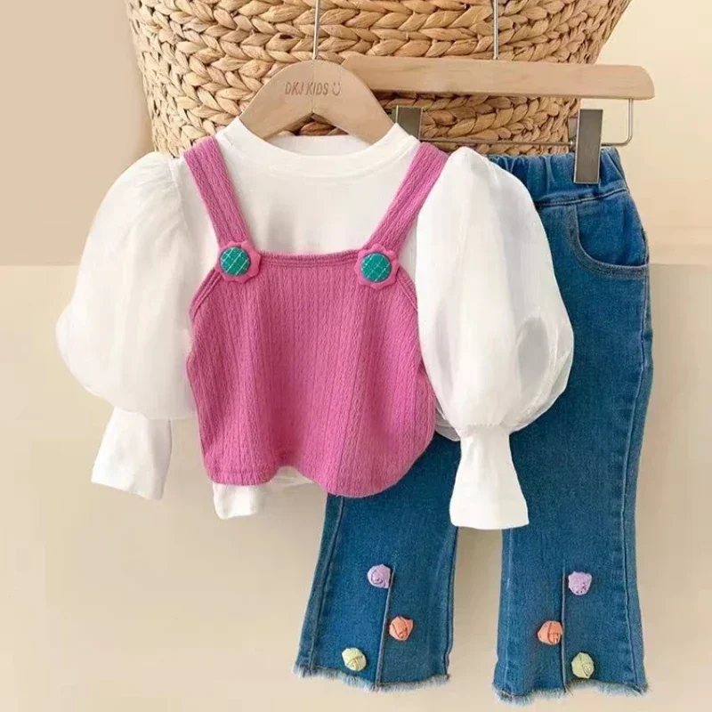 Girls' Clothing Spring and Autumn New Girls' Set Cute White Tops + Knit Tank + Fashion Jeans Three Piece Set Girls Clothes Sets
Girls' Clothing Spring and Autumn New Girls' Set Cute White Tops + Knit Tank + Fashion Jeans Three Piece Set Girls Clothes Sets