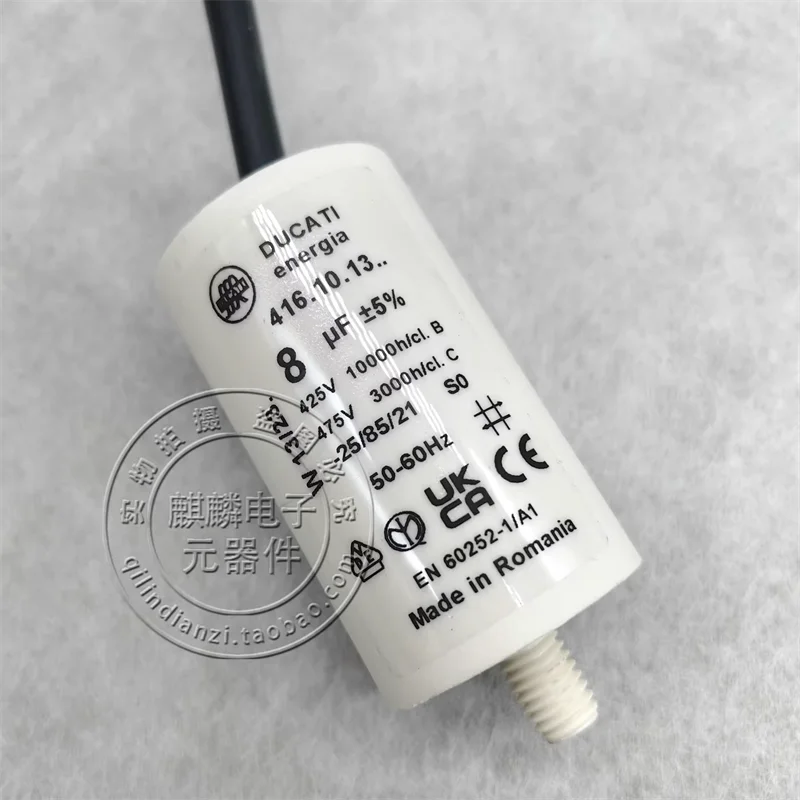 416.10.13 8UF 425V-475V original imported AC starting capacitor, origin Romania
416.10.13 8UF 425V-475V original imported AC starting capacitor, origin Romania