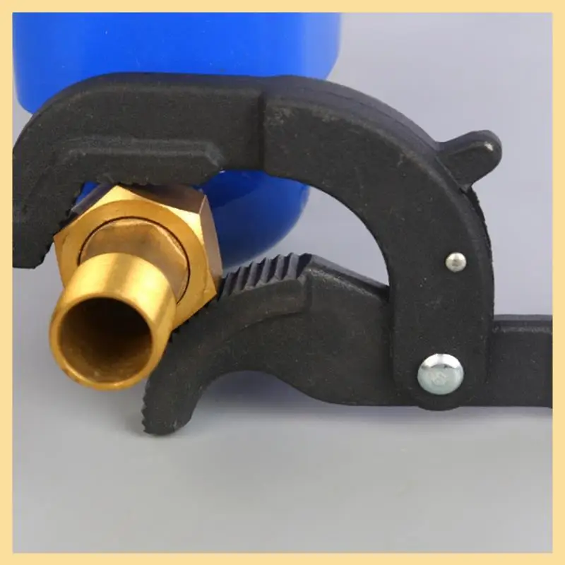 Quick Water Pipe Wrench Small Multifunctional Wrench Steel Adjustable Wrench Set
Quick Water Pipe Wrench Small Multifunctional Wrench Steel Adjustable Wrench Set