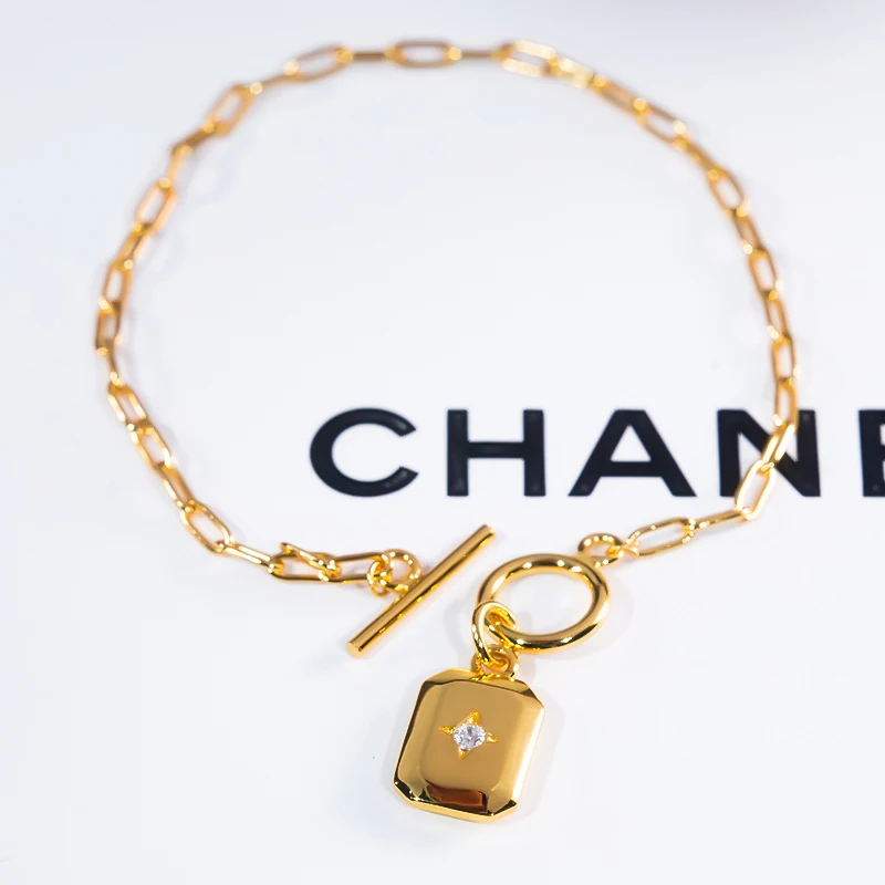 925 Sterling Silver 18K Gold Plated Bracelet For Women Cubic Zirconia Niche Design Luxury Anniversary Gift Fashion Jewelry 2023
925 Sterling Silver 18K Gold Plated Bracelet For Women Cubic Zirconia Niche Design Luxury Anniversary Gift Fashion Jewelry 2023
