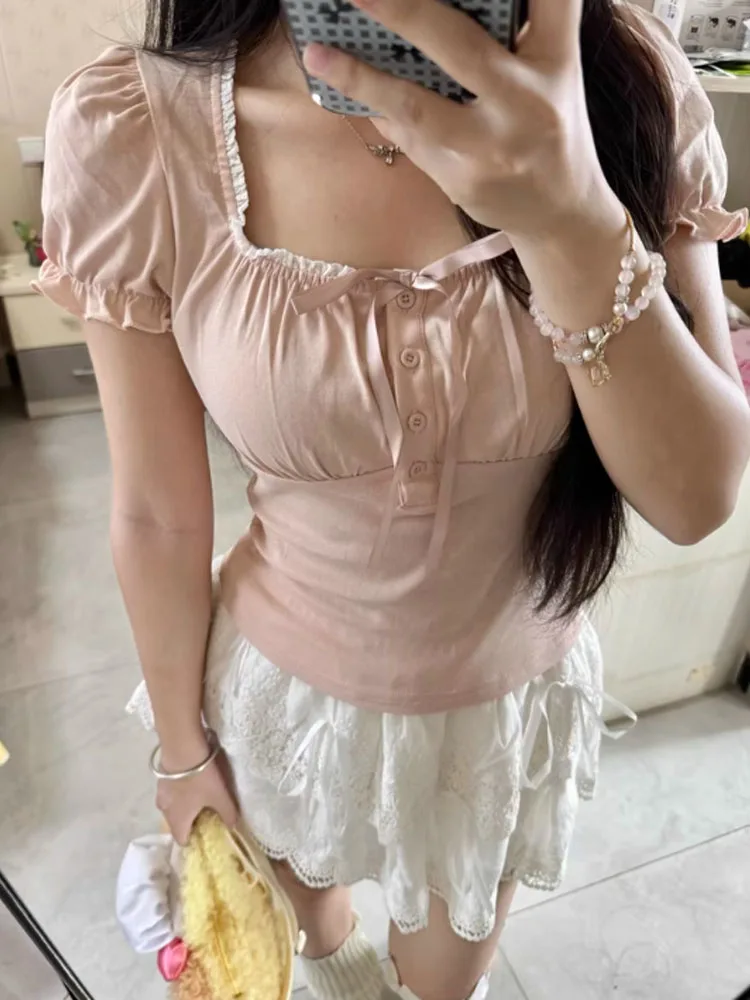 Sweet girl retro girlish style square neck bow short sleeved t-shirt
Sweet girl retro girlish style square neck bow short sleeved t-shirt