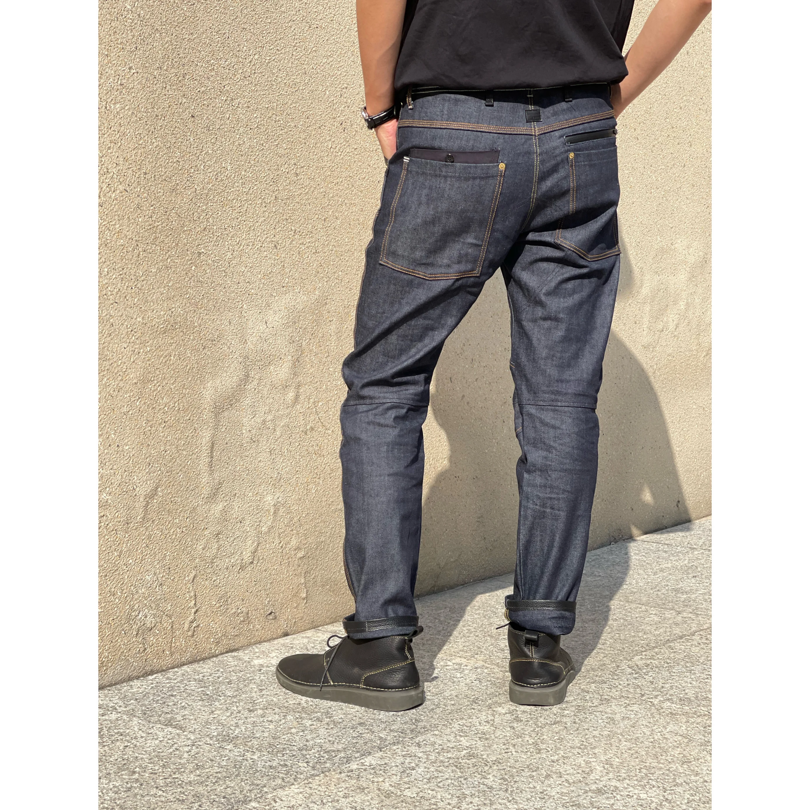 30th Anniversary 5620 Red Ear Straight Jeans 3D Three-dimensional Cut Cone Slim Jeans Cowhide Splicing
30th Anniversary 5620 Red Ear Straight Jeans 3D Three-dimensional Cut Cone Slim Jeans Cowhide Splicing