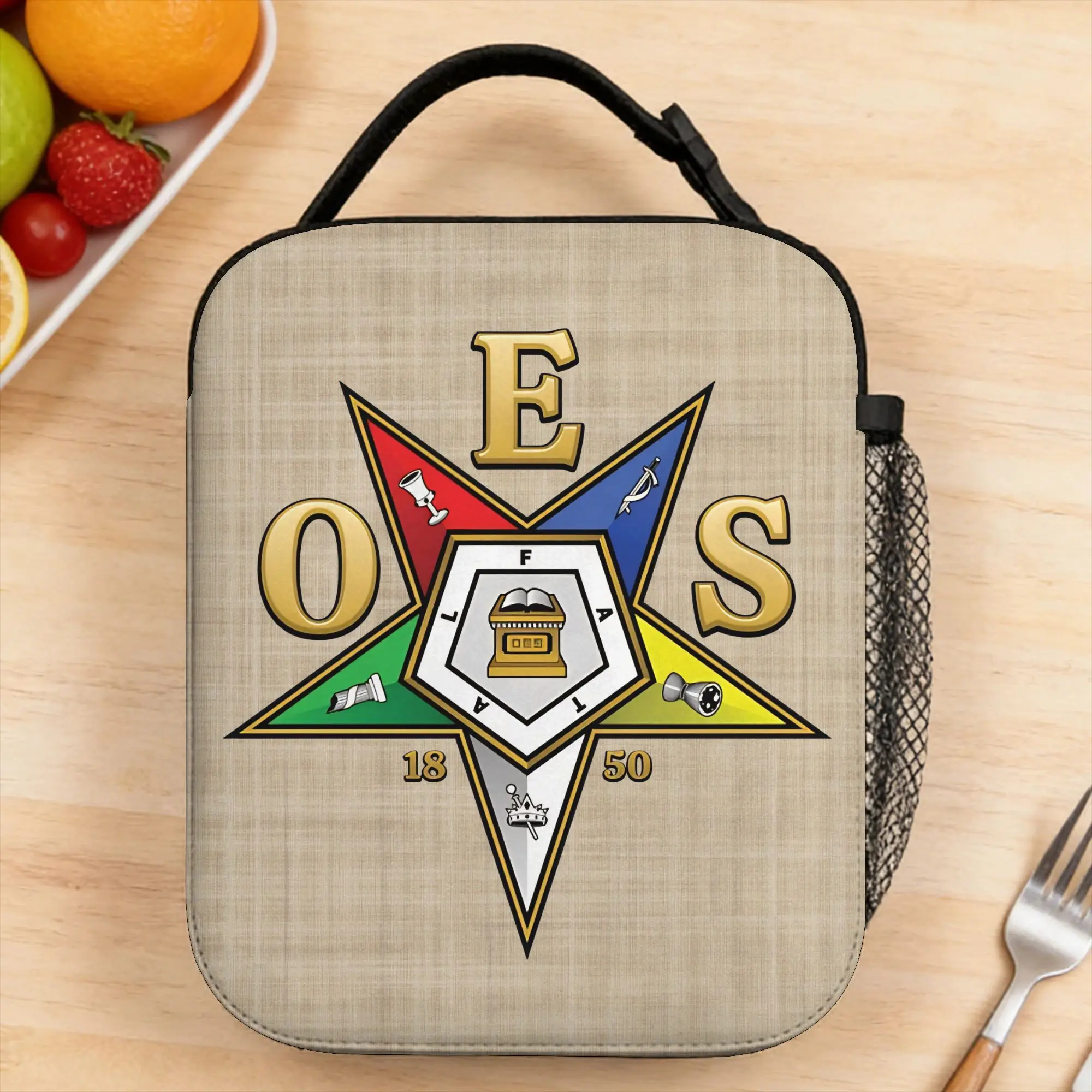 Термоизолированные сумки для обеда с эмблемой OES Order Of The Eastern Star, многоразовые контейнеры для обеда, многофункциональные контейнеры для еды, коробки для бенто.
Термоизолированные сумки для обеда с эмблемой OES Order Of The Eastern Star, многоразовые контейнеры для обеда, многофункциональные контейнеры для еды, коробки для бенто.