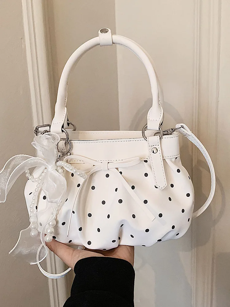 Sweet Polka Dot Pleated Bucket Handbags Women New Korean Style Fashion Bow PU Leather Messenger Bags Summer Trend Shoulder Bag
Sweet Polka Dot Pleated Bucket Handbags Women New Korean Style Fashion Bow PU Leather Messenger Bags Summer Trend Shoulder Bag