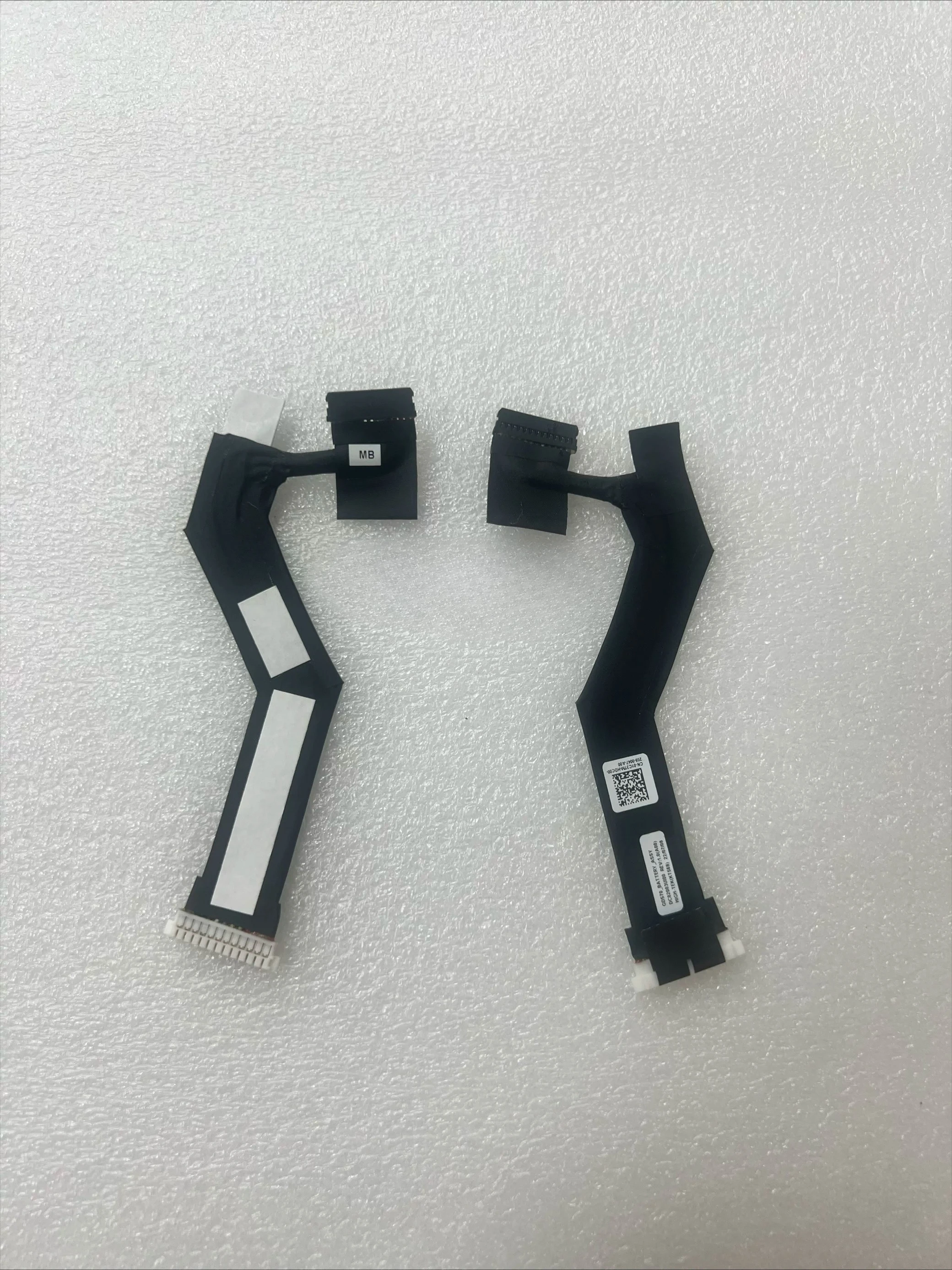 For Dell Alienware X17 R1 R2 New Original Battery Cable CN-01C3TM
For Dell Alienware X17 R1 R2 New Original Battery Cable CN-01C3TM