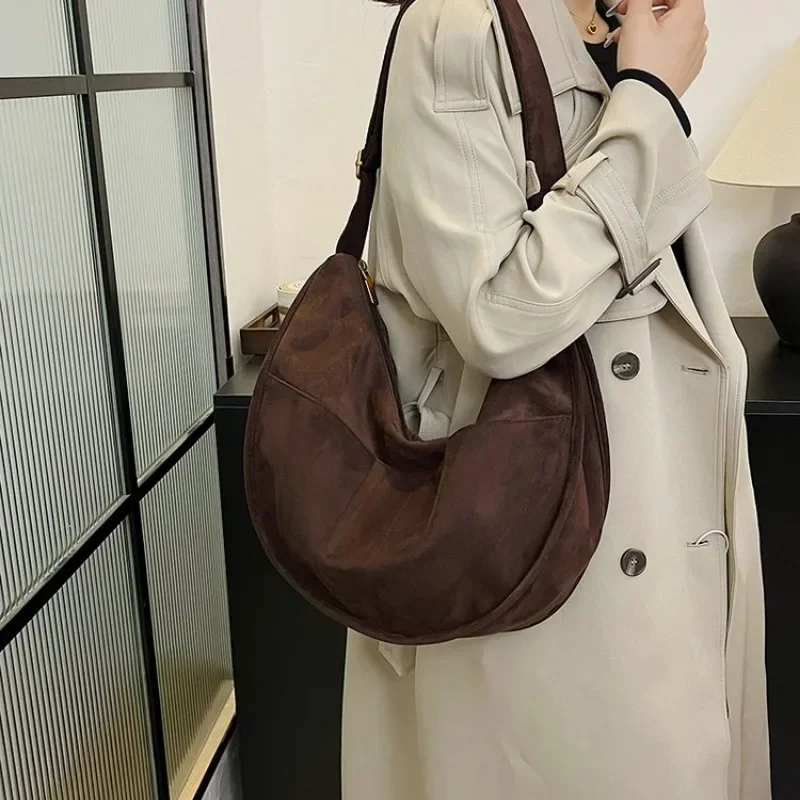 Minimalist Everyday Diaper Bag Handbag Tote Grocery Shop Exquisite Organized Versatile Chic Practical Functional
Minimalist Everyday Diaper Bag Handbag Tote Grocery Shop Exquisite Organized Versatile Chic Practical Functional