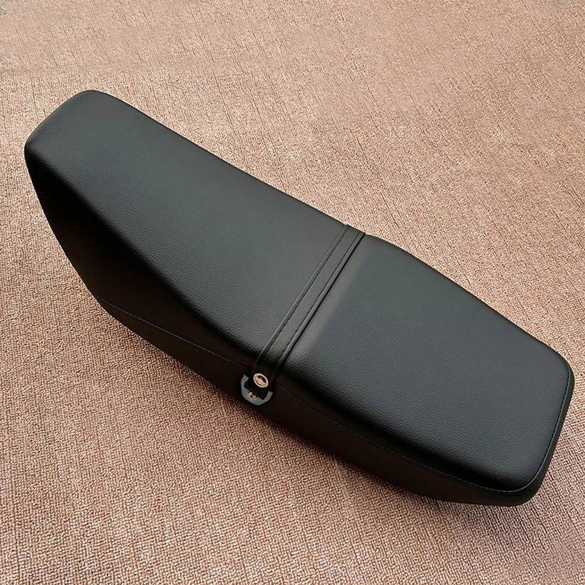 Motorcycle Seat for Sundiro Honda Dayang Dayun Lifan Qjmotor Loncin for CB125T SDH125 DY150 QJ125 Motorbike Cushion Saddle Skin
Motorcycle Seat for Sundiro Honda Dayang Dayun Lifan Qjmotor Loncin for CB125T SDH125 DY150 QJ125 Motorbike Cushion Saddle Skin
