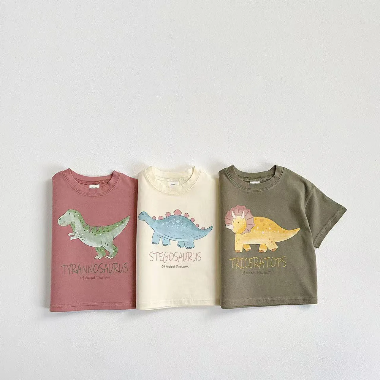 2025 Summer New Children Cute Dinosaur Print Short Sleeve T Shirts Boys Girls Dinosaur Tops Cotton Baby Tee Kids Clothes
2025 Summer New Children Cute Dinosaur Print Short Sleeve T Shirts Boys Girls Dinosaur Tops Cotton Baby Tee Kids Clothes