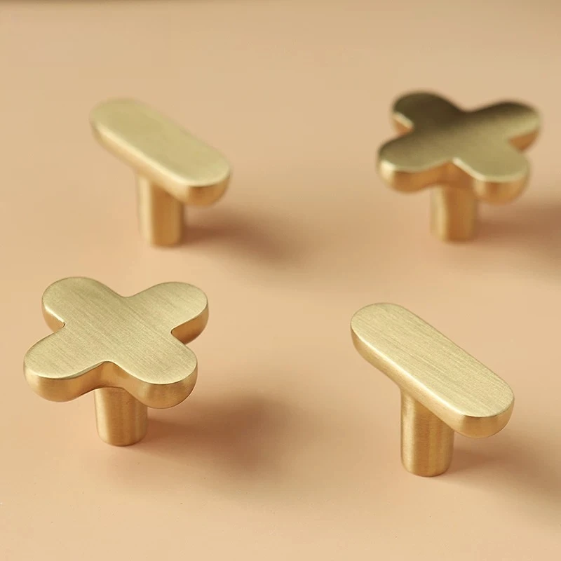 French Antique Kitchen Cabinet Storage Handles Wardrobe Closet Door Knobs and Handles for Furniture Cabinet Knobs and Handles
French Antique Kitchen Cabinet Storage Handles Wardrobe Closet Door Knobs and Handles for Furniture Cabinet Knobs and Handles