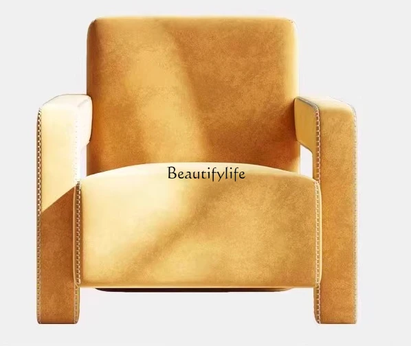 Modern light luxury sofa chair living room simple lazy bedroom designer fabric single leisure chair
Modern light luxury sofa chair living room simple lazy bedroom designer fabric single leisure chair