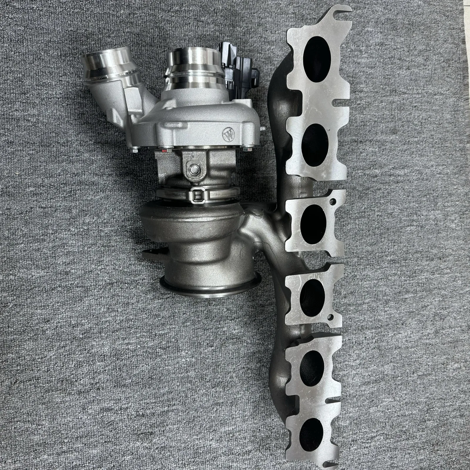 B58 Turbo Satge 3 800hp For BMW X3 X4 340i 440i 540i 640i 740i M240i 3.0L
B58 Turbo Satge 3 800hp For BMW X3 X4 340i 440i 540i 640i 740i M240i 3.0L