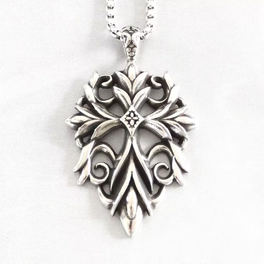 2022Trendy Silver Charm Pendant Eternal Vine Cross Flowers Argentum Amulet Jewelry for Women Men
2022Trendy Silver Charm Pendant Eternal Vine Cross Flowers Argentum Amulet Jewelry for Women Men