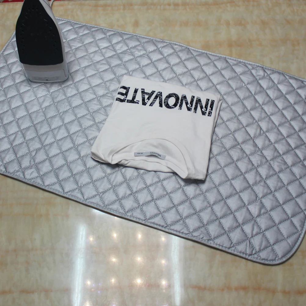 Ironing Mat Grey 85x48cm High Temp Resistant Portable Foldable Laundry Pad Dryer Blanket Cover Iron Board Travel Accessory
Ironing Mat Grey 85x48cm High Temp Resistant Portable Foldable Laundry Pad Dryer Blanket Cover Iron Board Travel Accessory