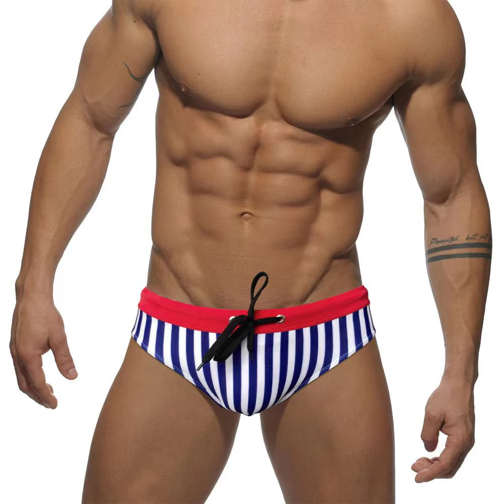 Striped Mens Sexy Bathing Swimsuit Briefs Summer Low Waist Pad Beach Swimwear Fashion Male Sport Homme Nylon Bikini Swim Trunks
Striped Mens Sexy Bathing Swimsuit Briefs Summer Low Waist Pad Beach Swimwear Fashion Male Sport Homme Nylon Bikini Swim Trunks