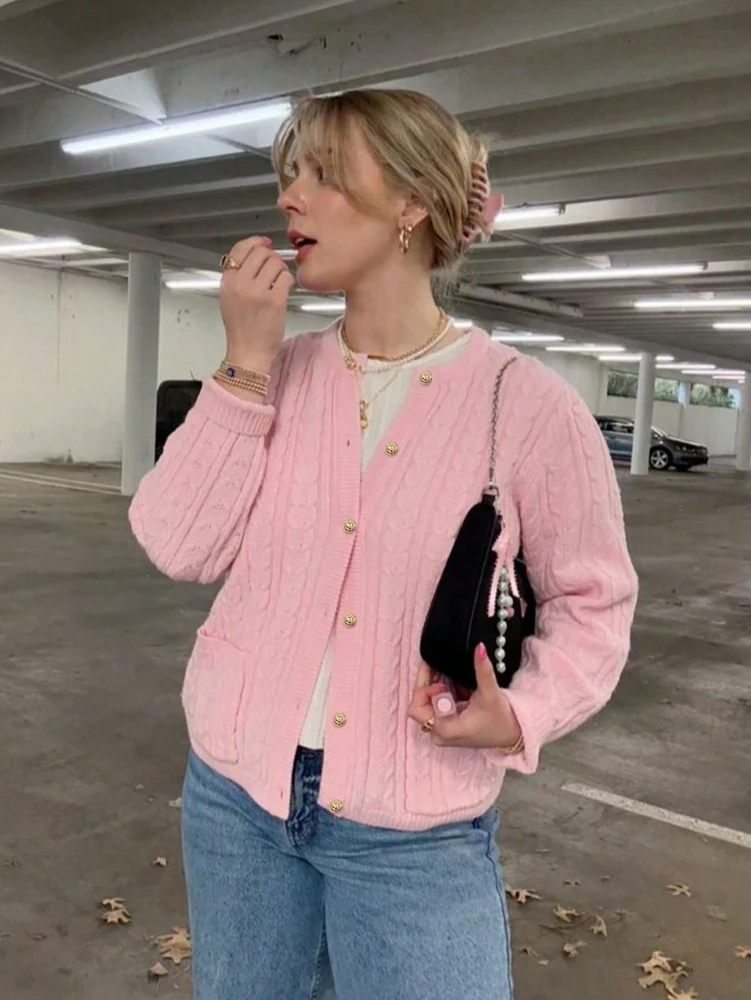 Модный универсальный женский элегантный вязаный кардиган свободного кроя с круглым вырезом и длинными рукавами на пуговицах спереди, куртка-свитер
Модный универсальный женский элегантный вязаный кардиган свободного кроя с круглым вырезом и длинными рукавами на пуговицах спереди, куртка-свитер