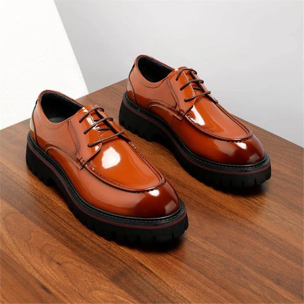 2026 New Mens Genuine Leather Formal Business Dress Shoes Fashion Casual British Style Derby Shoes Shiny Thick Sole
2026 New Mens Genuine Leather Formal Business Dress Shoes Fashion Casual British Style Derby Shoes Shiny Thick Sole