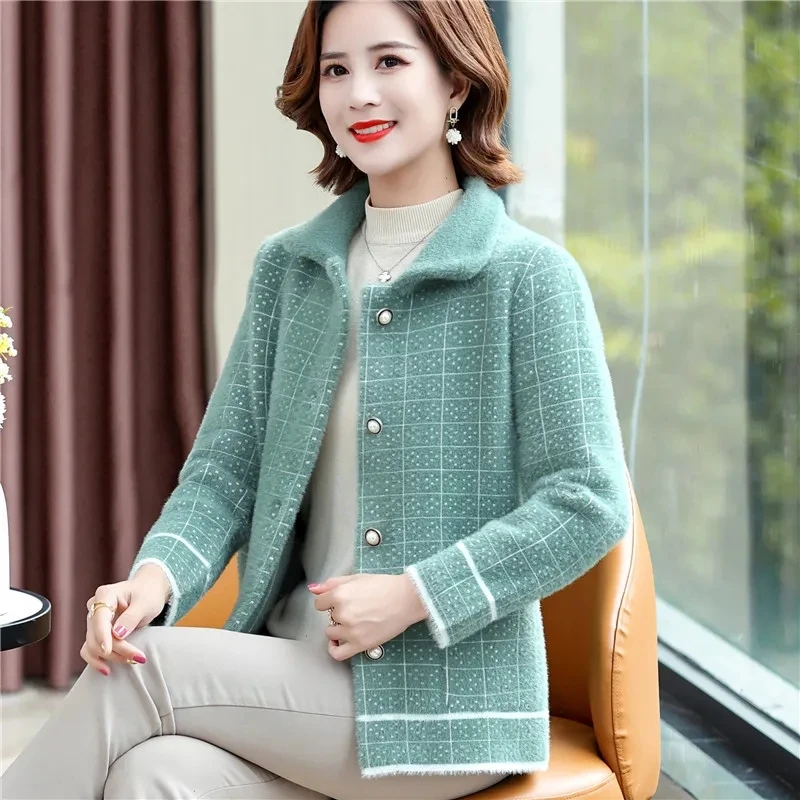 2023 Women Jacket Imitation Mink Velvet Coat New Autumn Winter Knitted Cardigan Female Woolen Coat Middle aged Femme Winter Top
2023 Women Jacket Imitation Mink Velvet Coat New Autumn Winter Knitted Cardigan Female Woolen Coat Middle aged Femme Winter Top
