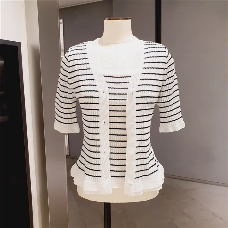 2025 Korean Summer Commute Fashionable Stripe Knitted Cardigan And Tank Top Two-Piece Set Versatile Cotton Blend Short Sleeve
2025 Korean Summer Commute Fashionable Stripe Knitted Cardigan And Tank Top Two-Piece Set Versatile Cotton Blend Short Sleeve