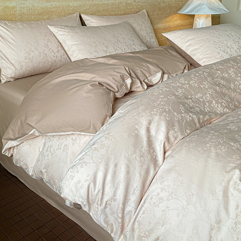 4Pcs Light Luxury Style Pure Cotton Class A Maternal And Infant Grade 160 Counts Long Staple Cotton Bedding Duvet Cover 200x230
4Pcs Light Luxury Style Pure Cotton Class A Maternal And Infant Grade 160 Counts Long Staple Cotton Bedding Duvet Cover 200x230