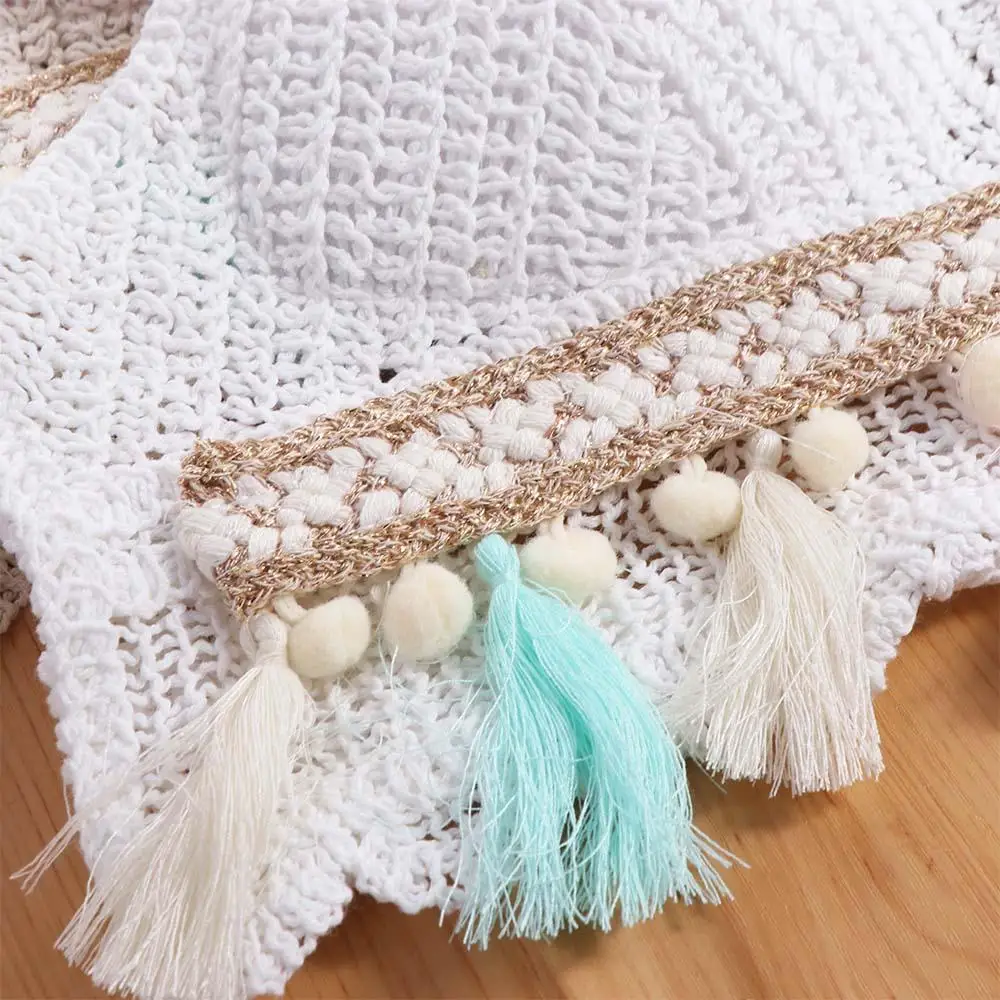 Elastic Sleeveless Female Crochet Camisole V Neck Slim Bohemian Style Vest Tassel Short Knitting Crop Tops Party
Elastic Sleeveless Female Crochet Camisole V Neck Slim Bohemian Style Vest Tassel Short Knitting Crop Tops Party