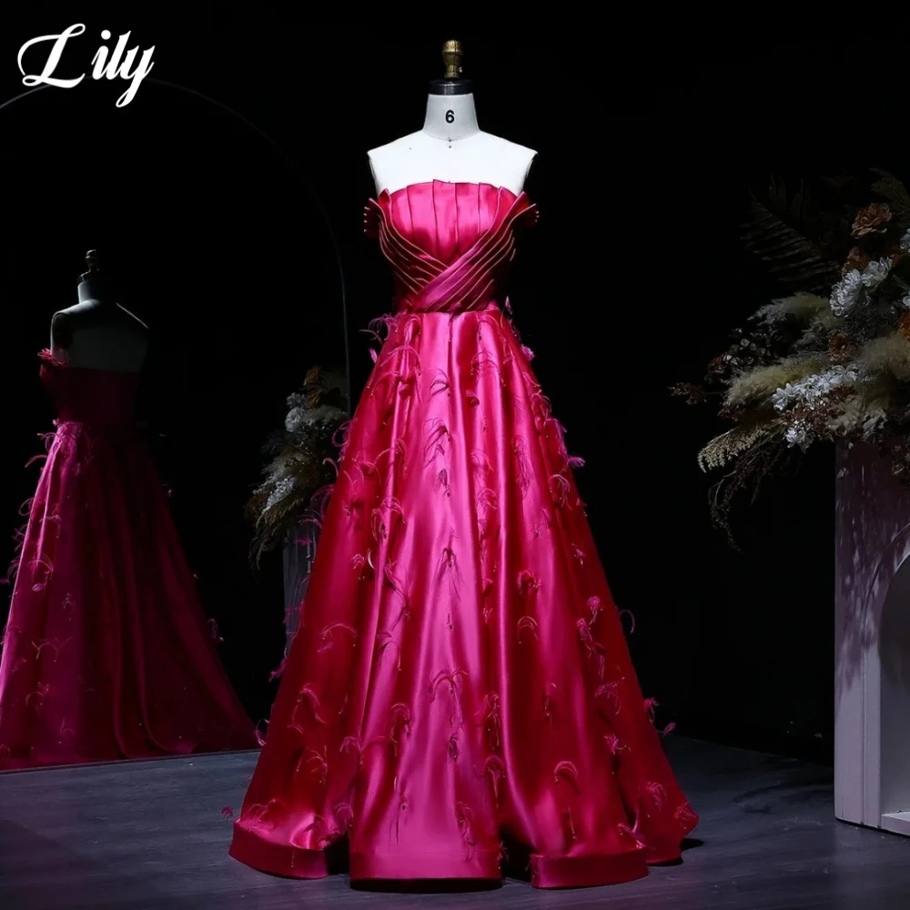 Lily Fuchsia Strapless Evening Dress Structured Pleated Satin A-Line Formal Prom Dress with Feather And Beaded Colors Customized
Lily Fuchsia Strapless Evening Dress Structured Pleated Satin A-Line Formal Prom Dress with Feather And Beaded Colors Customized