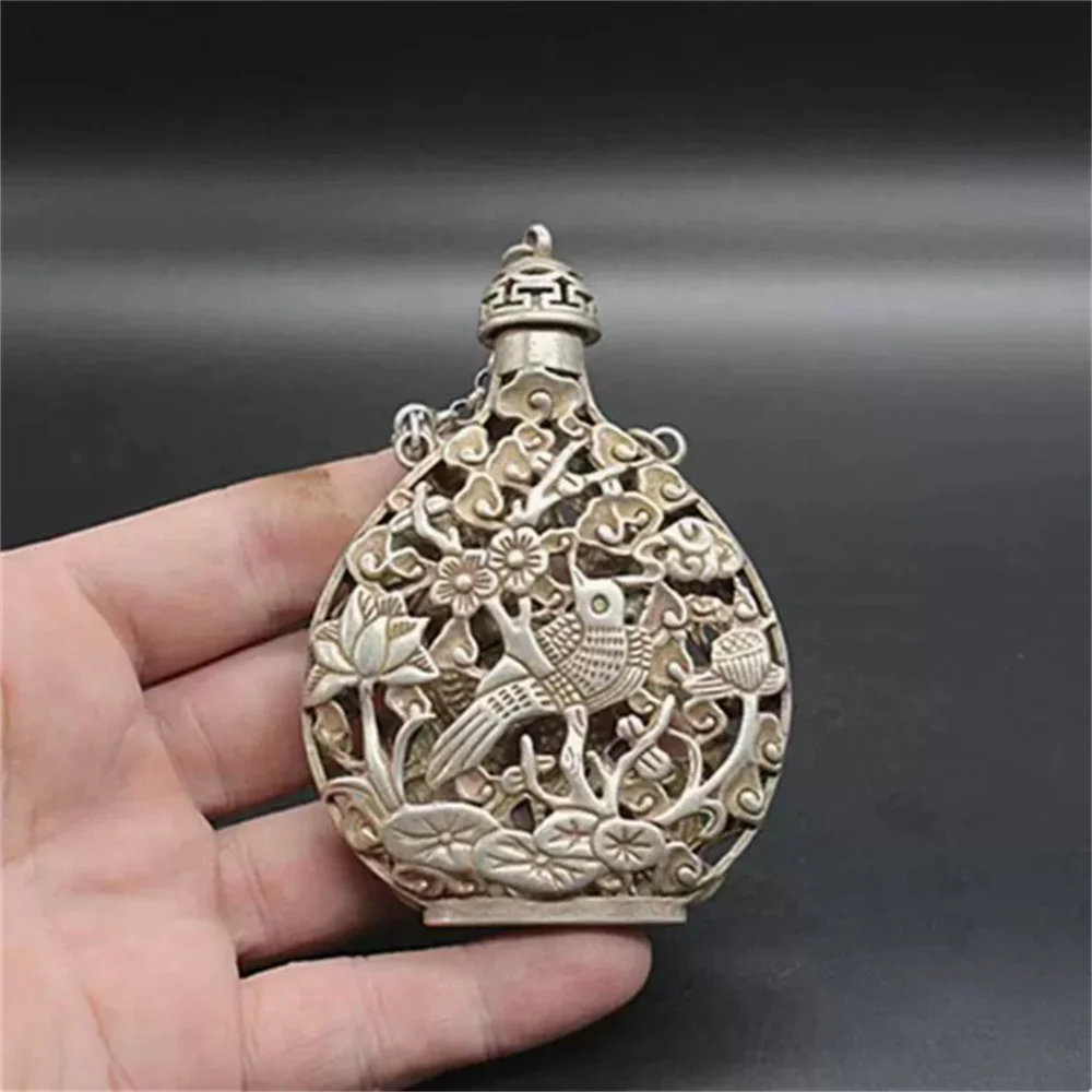 Ancient-style white copper inlaid silver multiple styles double-sided hollow perfume pouch pendant antique miscellaneous old ite
Ancient-style white copper inlaid silver multiple styles double-sided hollow perfume pouch pendant antique miscellaneous old ite