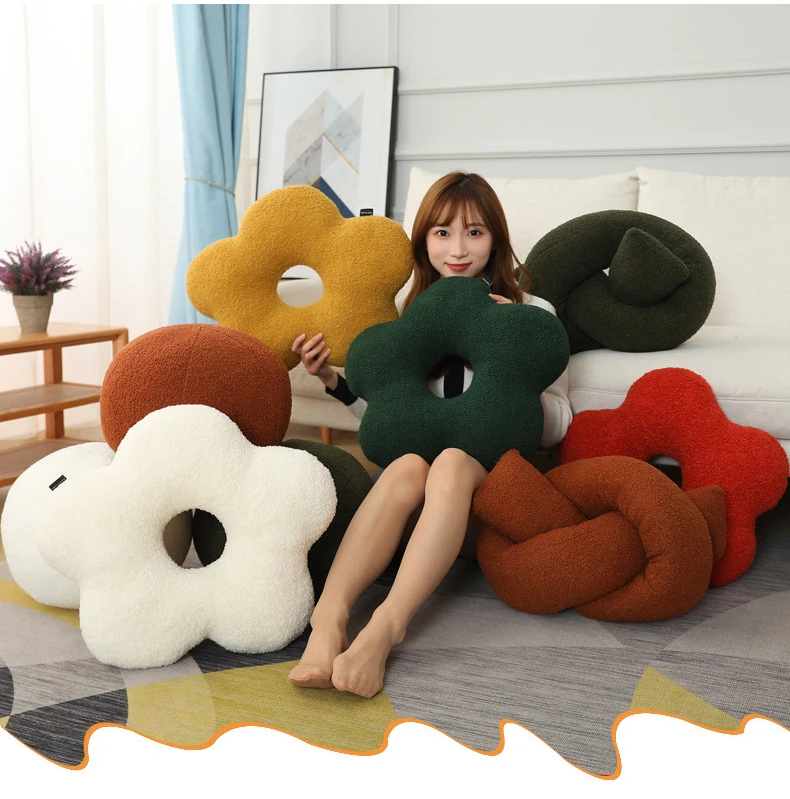 Creative Special-shaped Pillow Sofa Bed Simple Home Office B&B Cushion Ins Style Nordic Pillow
Creative Special-shaped Pillow Sofa Bed Simple Home Office B&B Cushion Ins Style Nordic Pillow