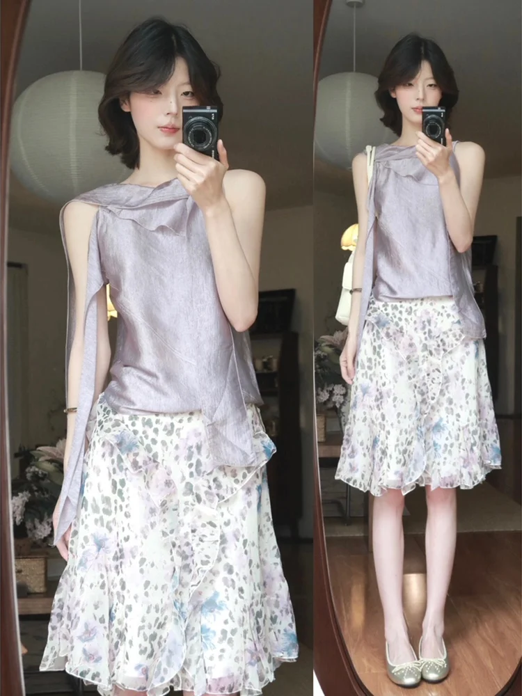 Summer Sleeveless Vest And Skirt Set with Airy Print Deconstructed Sashes Asymmetrical Hemline Breathable Commute Style A-Lin...
Summer Sleeveless Vest And Skirt Set with Airy Print Deconstructed Sashes Asymmetrical Hemline Breathable Commute Style A-Lin...
