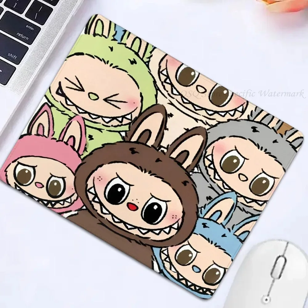 CUTE Labubu Mousepad Small LockEdge Mouse Pad for Gamers, Computer Desk Pad, Rectangular Anti-slip Rubber
CUTE Labubu Mousepad Small LockEdge Mouse Pad for Gamers, Computer Desk Pad, Rectangular Anti-slip Rubber